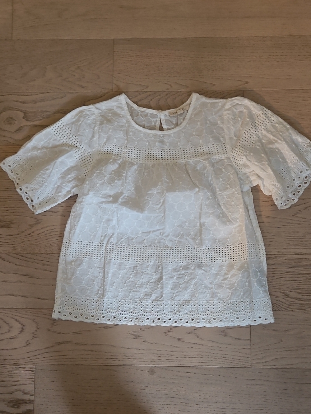Girls' White Eyelet Lace Blouse - Classic Summer Top